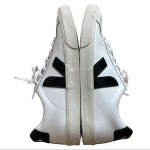 VEJA Esplar Low-Top Sneakers sz 37 US 6